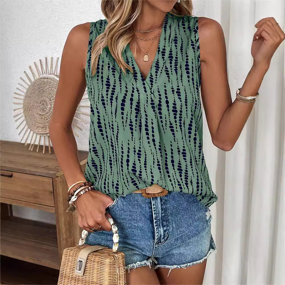 Blusa sin mangas con escote en V “Graffiti Chic”